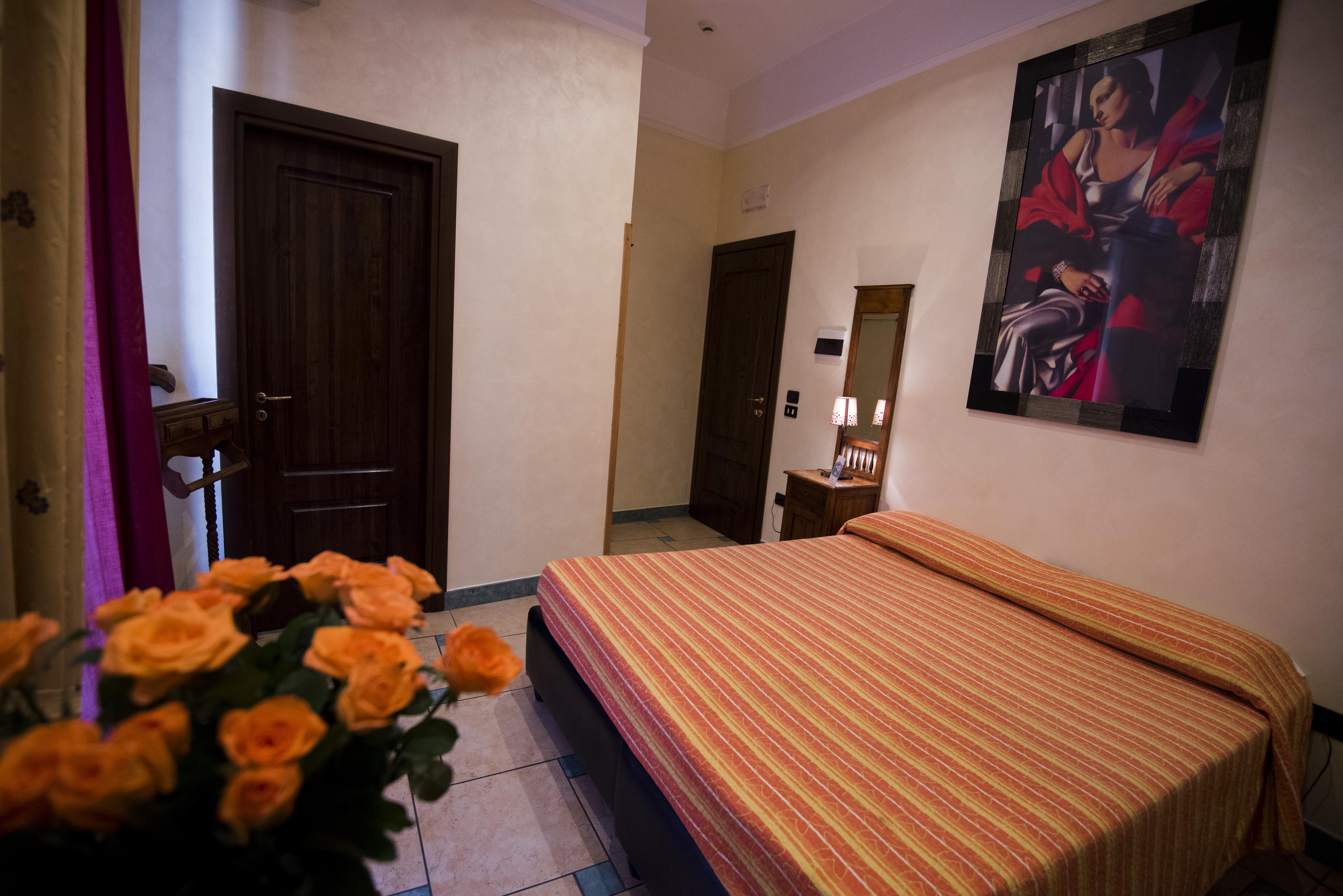 Schilizzi Hotel Napoli Esterno foto