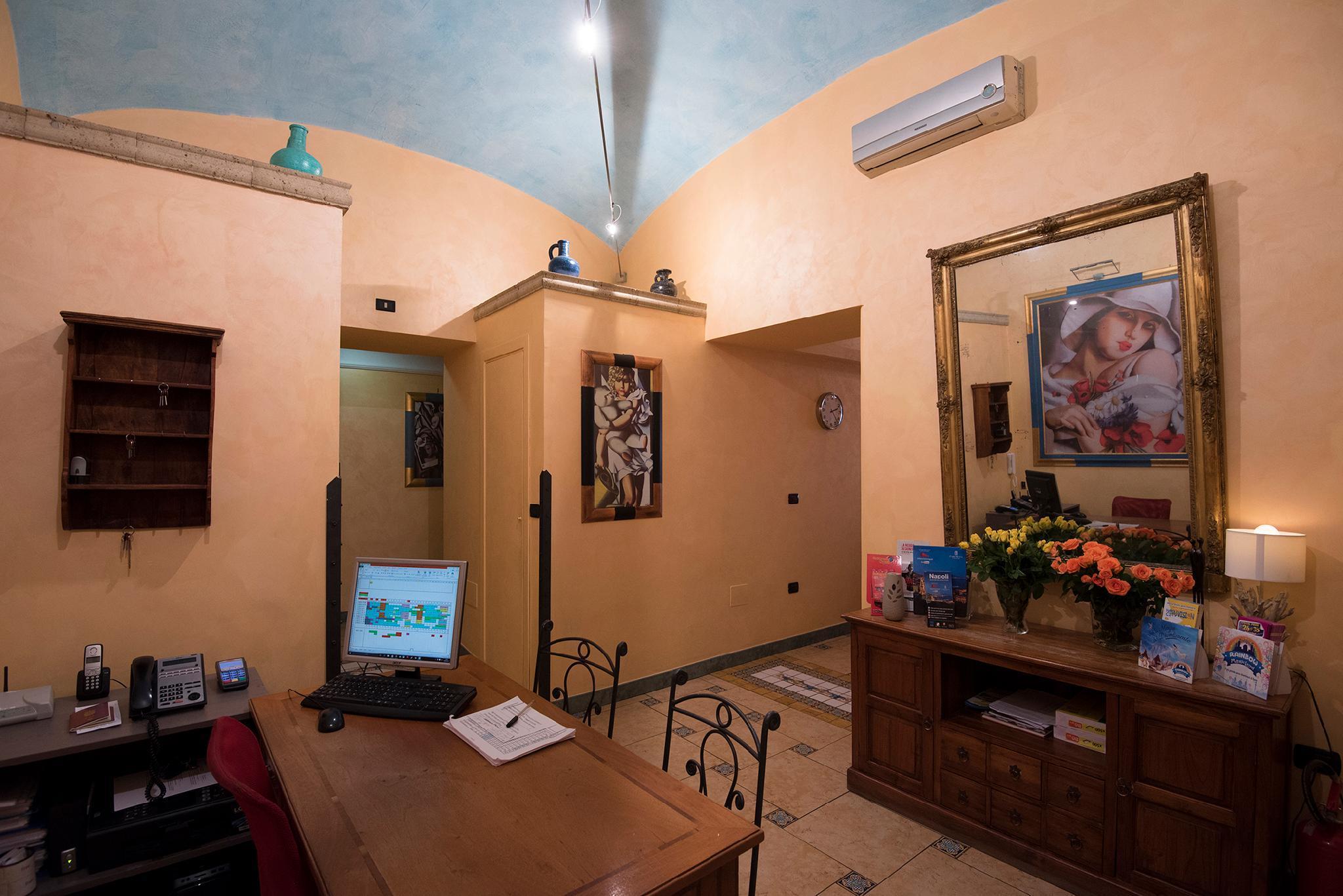 Schilizzi Hotel Napoli Esterno foto