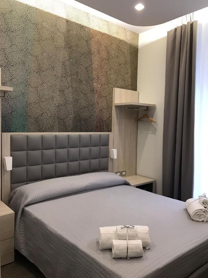 Schilizzi Hotel Napoli Esterno foto