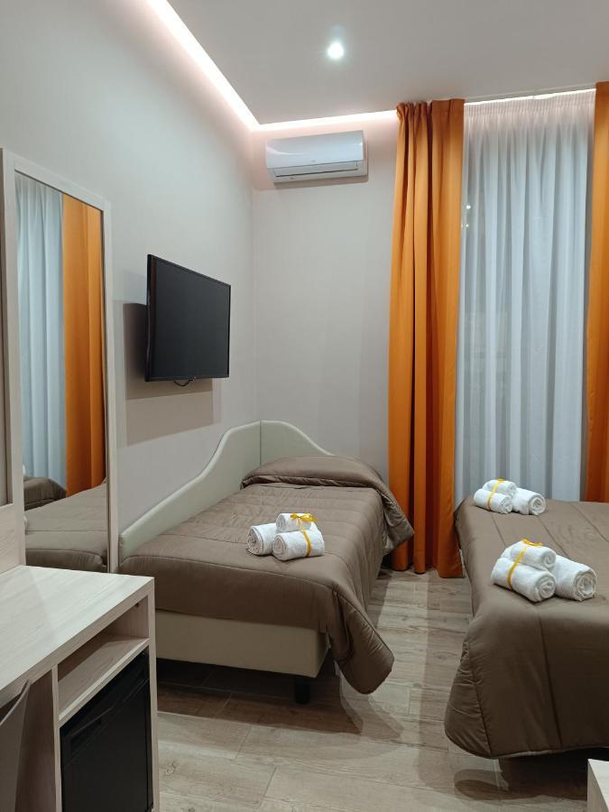 Schilizzi Hotel Napoli Esterno foto