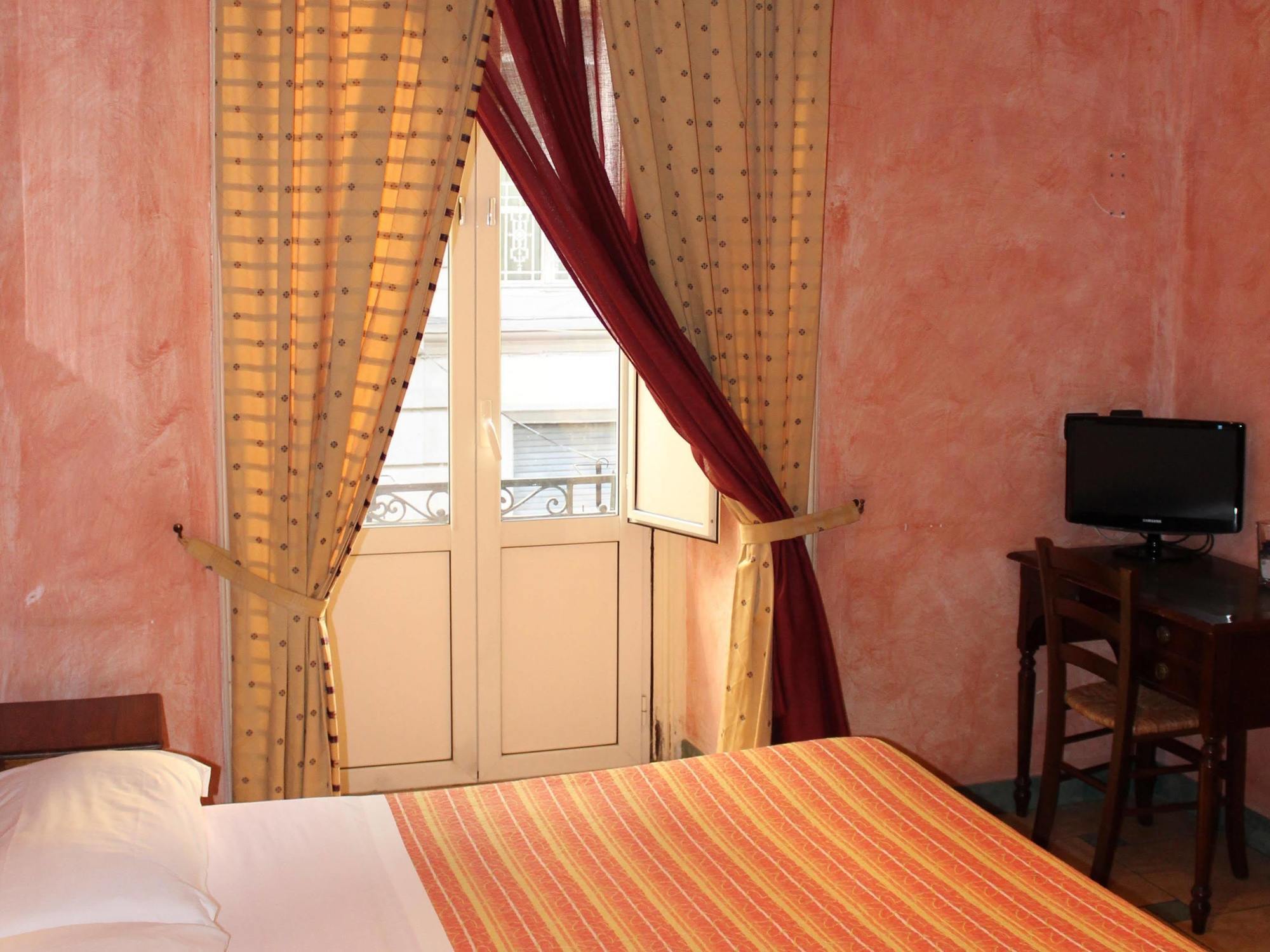 Schilizzi Hotel Napoli Esterno foto